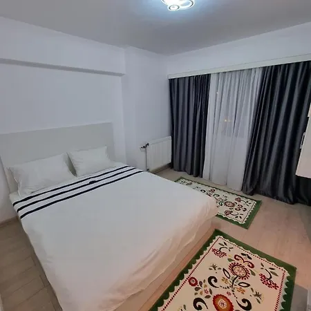 Oana Luxury